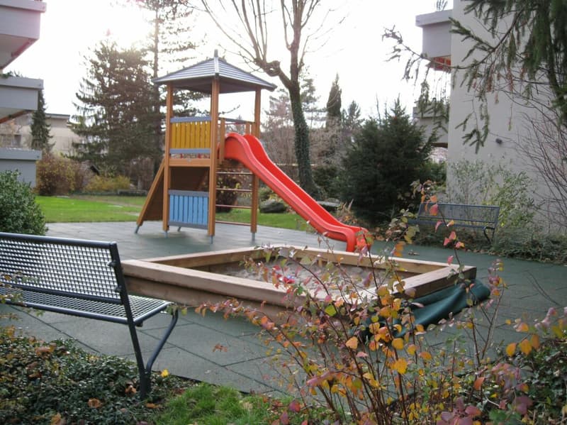 5.5-Zimmerwohnung mit Gartenschwimmbad (11)