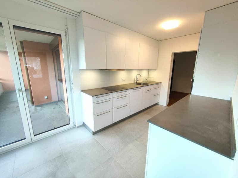 Large 4.5-room apartment in Reinach (4)
