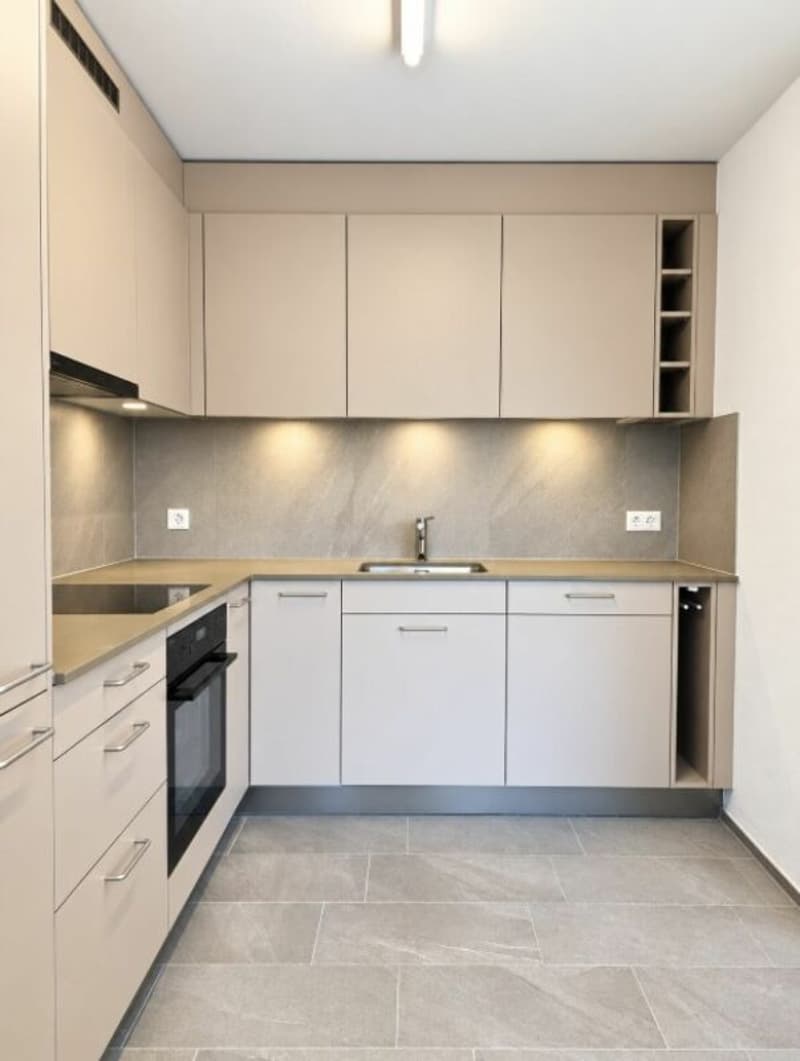 Neu saniert und bereit für Ihr neues Zuhause (2)