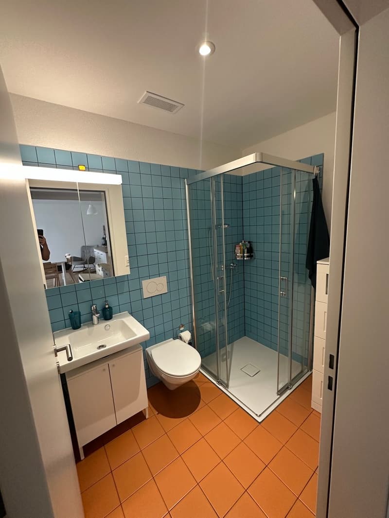separate Dusche