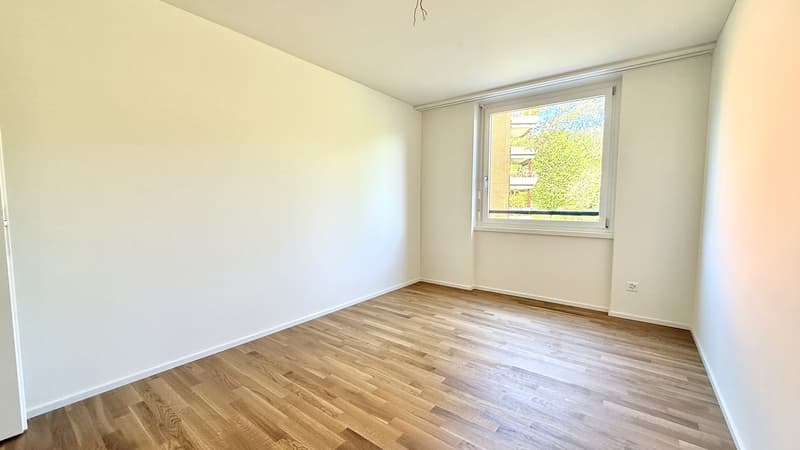 Platz für die ganze Familie  4.5 Zimmer mit zwei Balkonen im Brünnlipark (8)