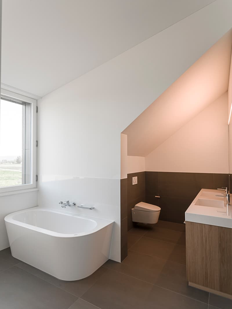 Grosszügige 3.5-Zimmer-Dachwohnung am Opfiker Plateau (6)