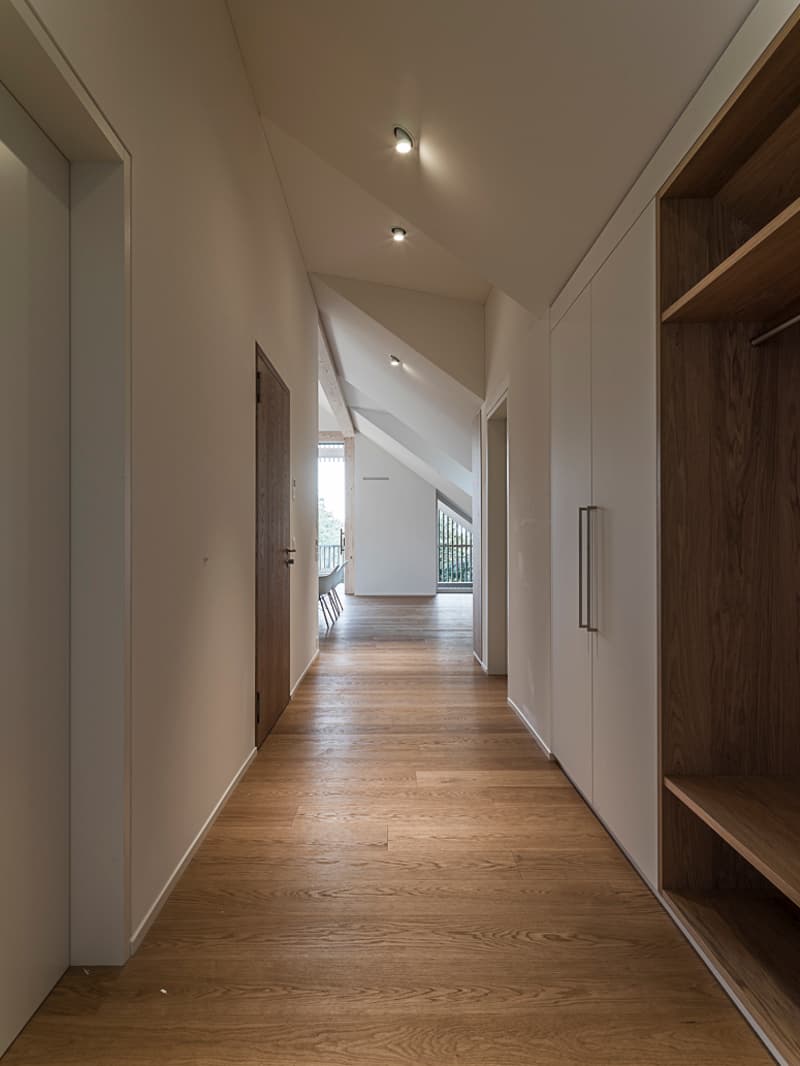 Grosszügige 3.5-Zimmer-Dachwohnung am Opfiker Plateau (4)