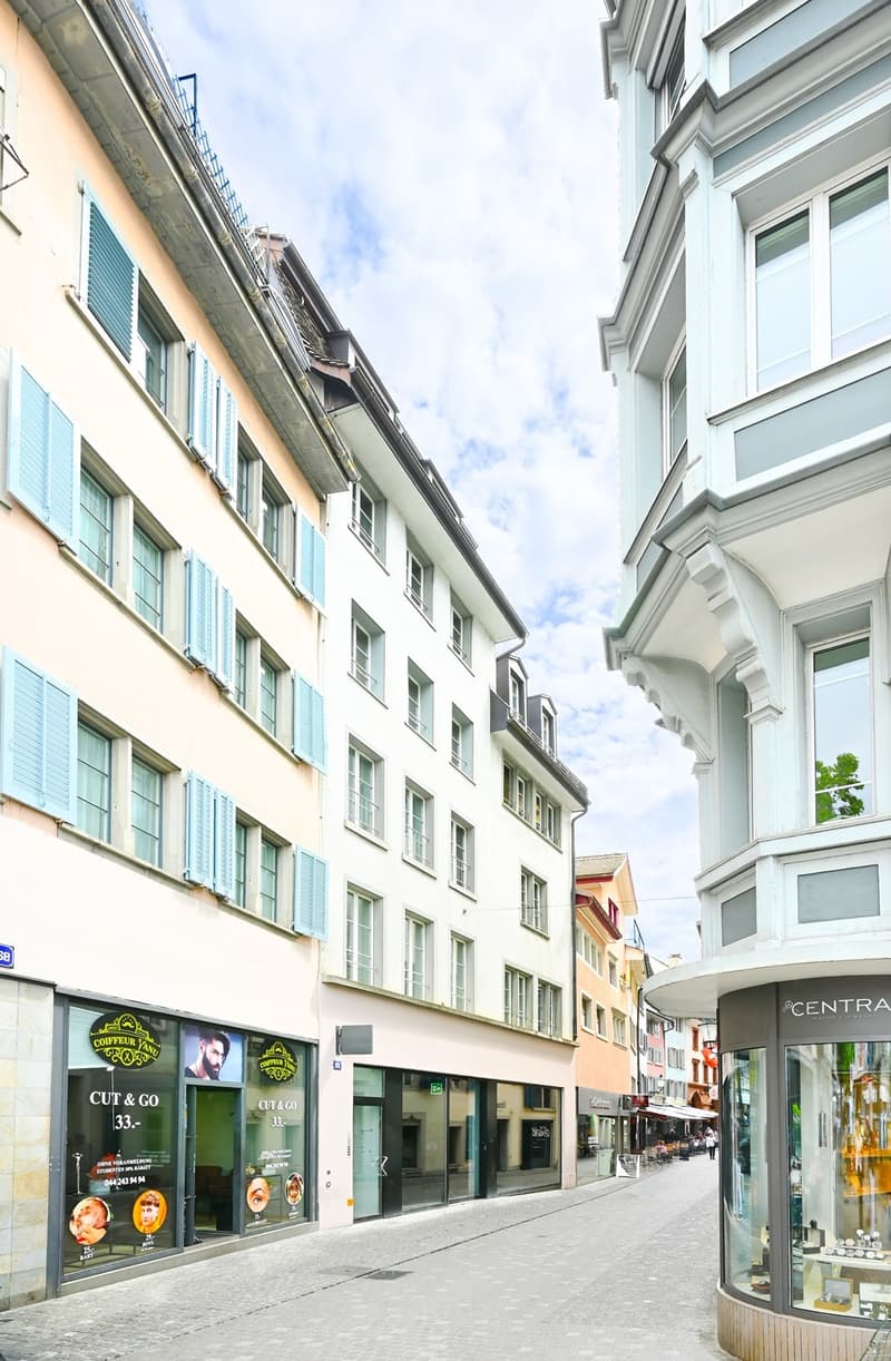 DUPLEX BUREAU AVEC TOIT TERRASSE PRES DU CENTRAL (1)