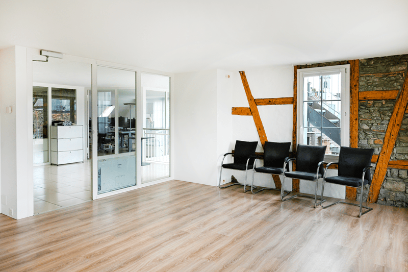 DUPLEX BUREAU AVEC TOIT TERRASSE PRES DU CENTRAL (5)