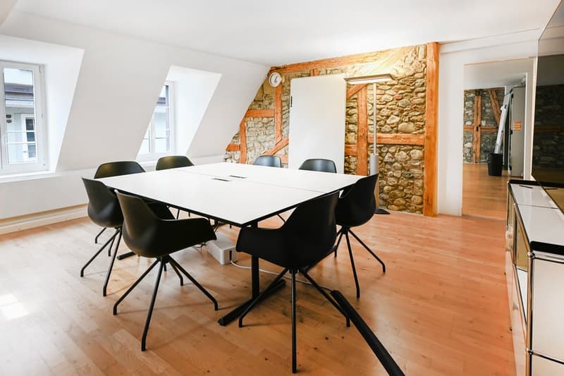DUPLEX BUREAU AVEC TOIT TERRASSE PRES DU CENTRAL (7)