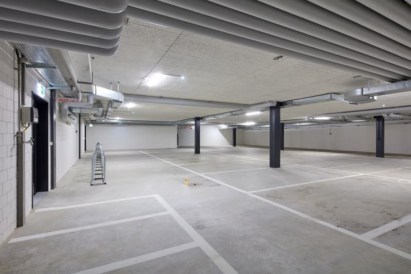 VIELSEITIGE BÜRO- UND GEWERBEFLÄCHEN (10)