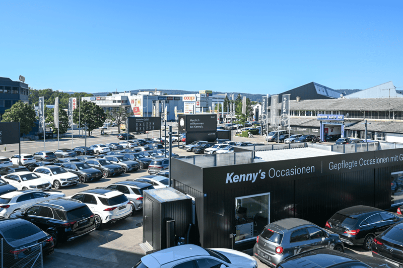 FUNKTIONALE BÜROS AUF DEM KENNY'S-AREAL (6)