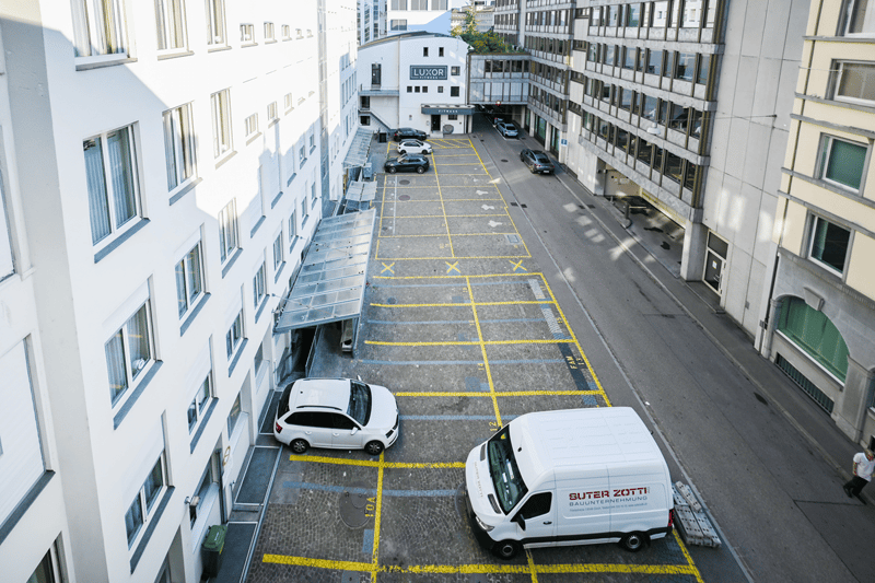 ATTRAKTIVES OFFICE AN BESTLAGE (12)