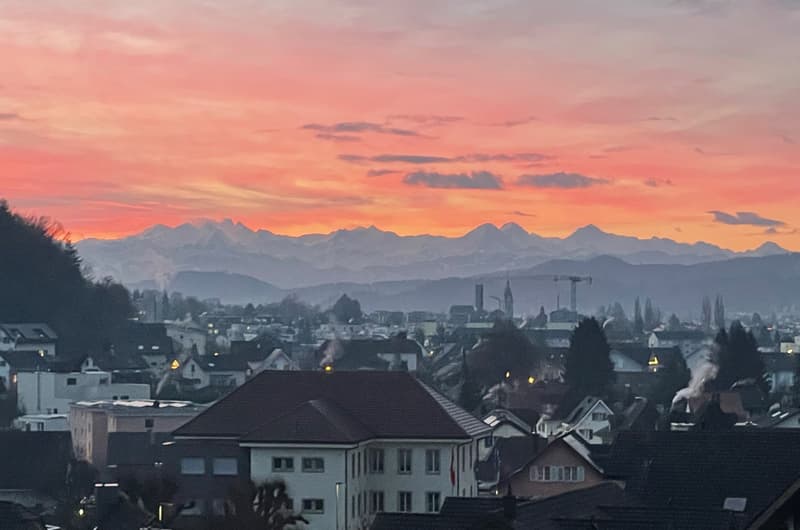 Abitare moderno con vista da sogno e riserva di terreno edificabile (4)