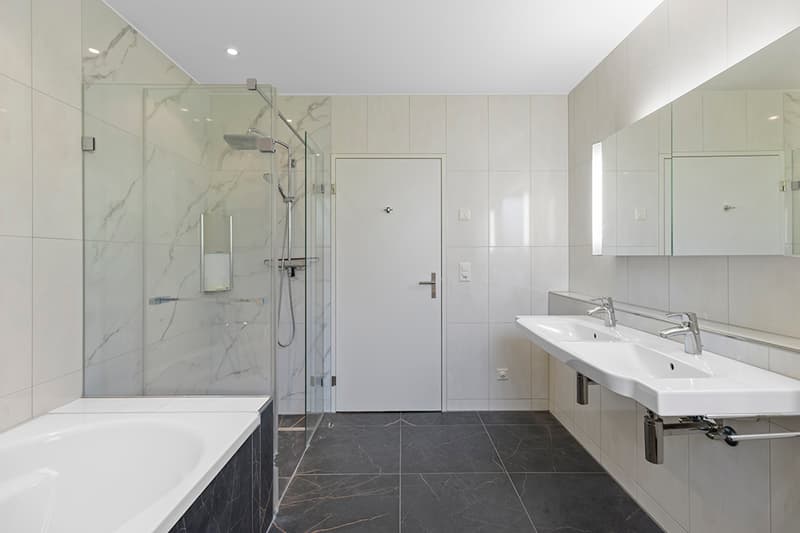 Appartement familial moderne avec jardin près de Zurich et Zug (7)