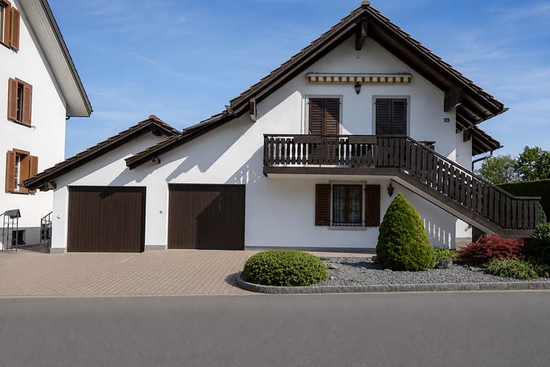 Attractive single-family house with annex (1)
