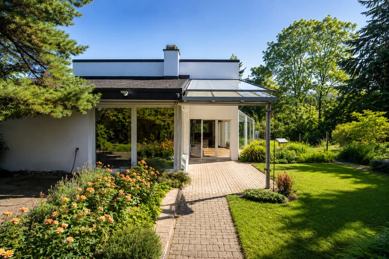 Grosszügiges Einfamilienhaus mit viel Raum, viel Natur, viel Privatsph (1)