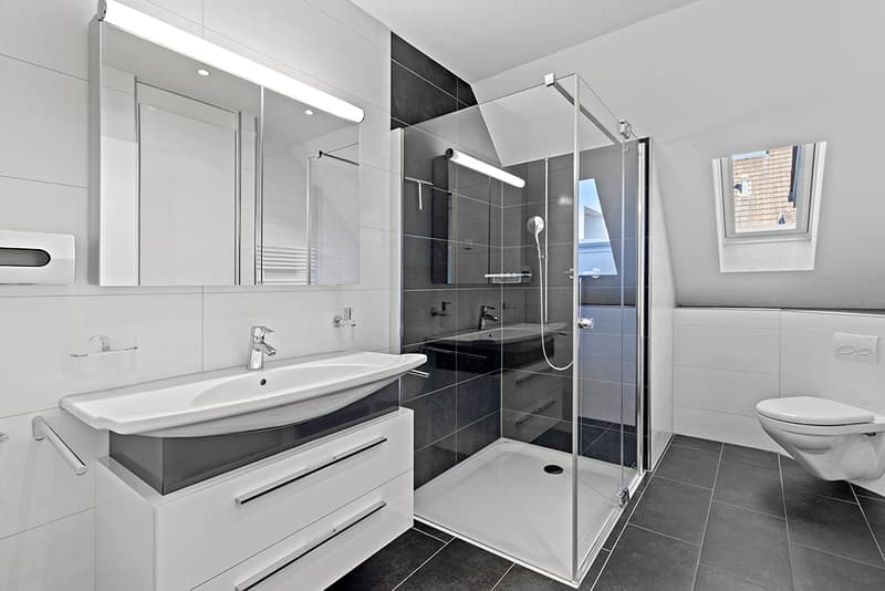 Grosszügige 5.5-Zimmer-Maisonette-Wohnung mit Weitsicht (5)