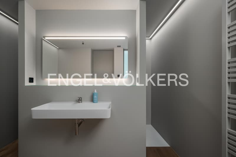 PURE LAKE VIEW: Living at the highest level (19) (10)