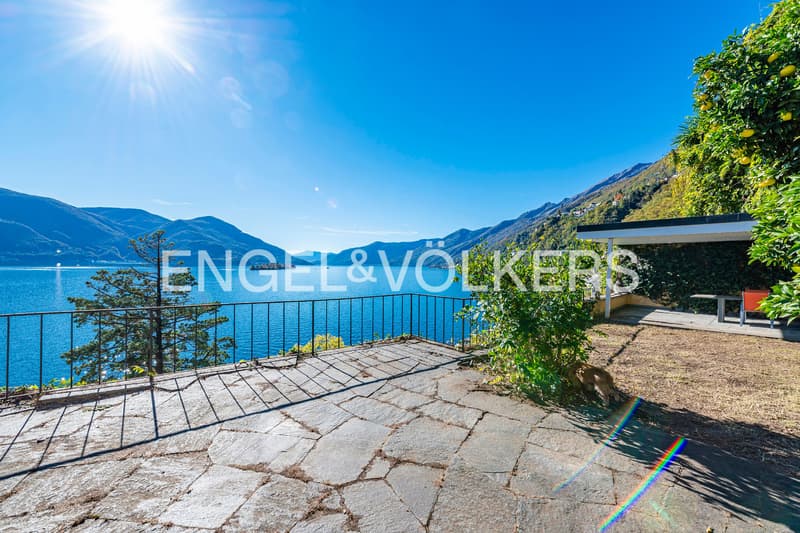 Casa con potenziale & terreno privato sul lago (34) (6)