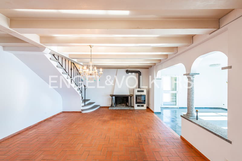 Casa con potenziale & terreno privato sul lago (34) (7)