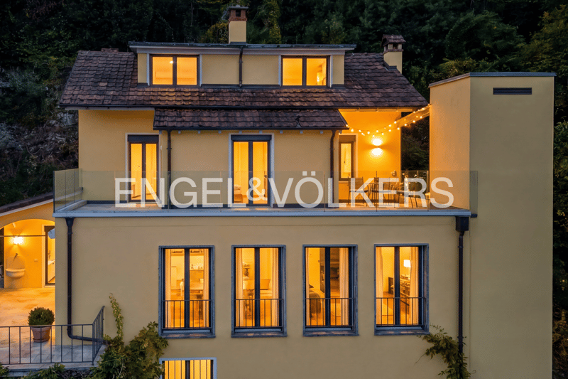 Casa con potenziale & terreno privato sul lago (34) (9)