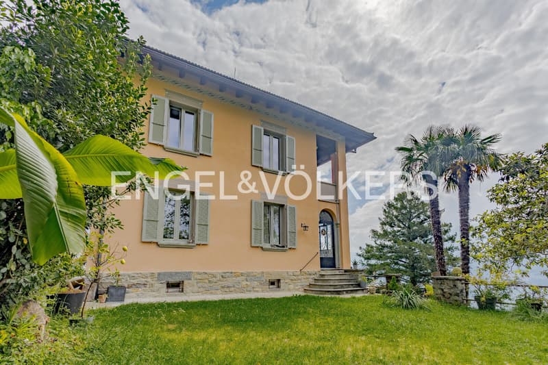 Villa d'epoca nel parco con vista sul lago (79) (9)