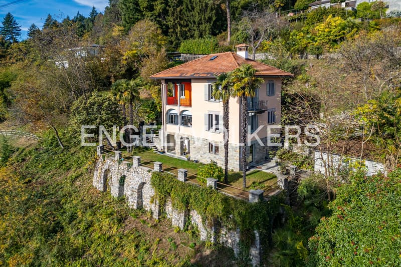 Villa d'epoca nel parco con vista sul lago (79) (2)