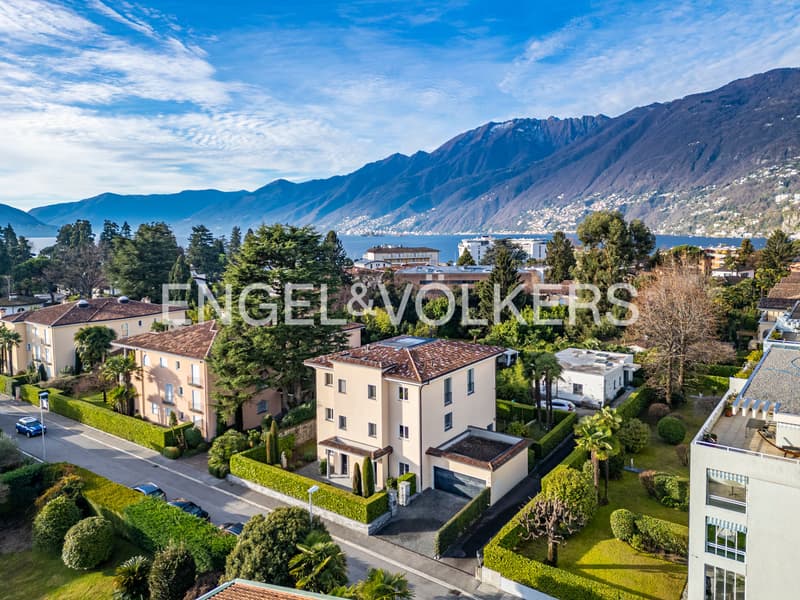 Villa di lusso moderna vicino al lago (75) (1)