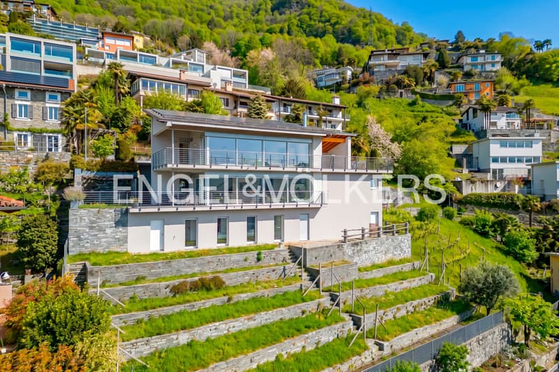 Stilvolle Villa in sonniger Aussichtslage (5) (2)