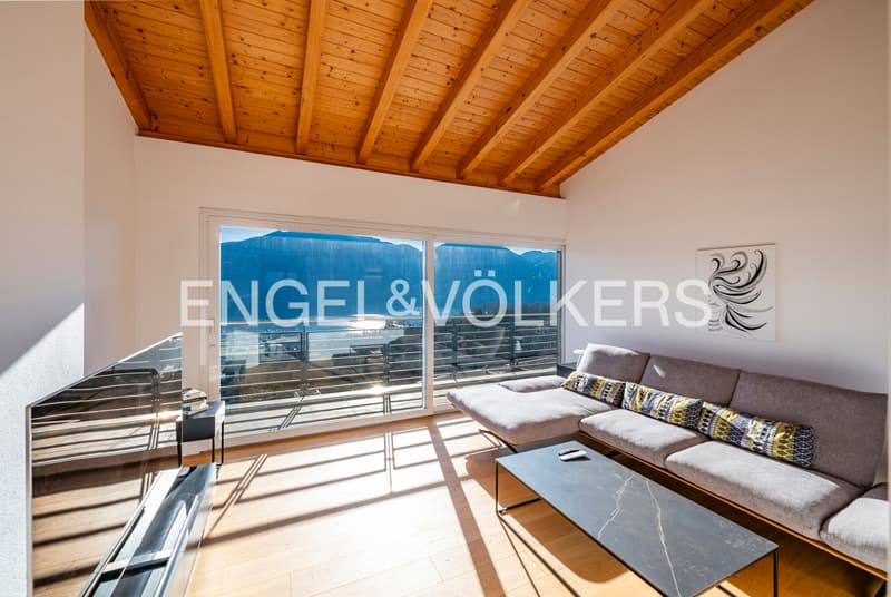 Stylish villa in sunny panoramic location (5) (9)