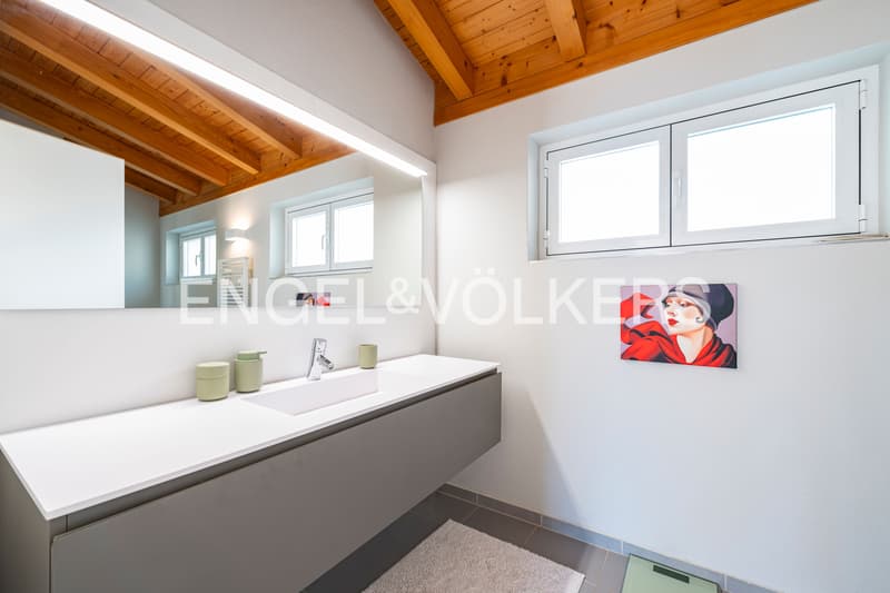 Stylish villa in sunny panoramic location (5) (11)