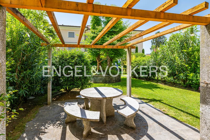 Mediterranean apartment with garden (6) (10)