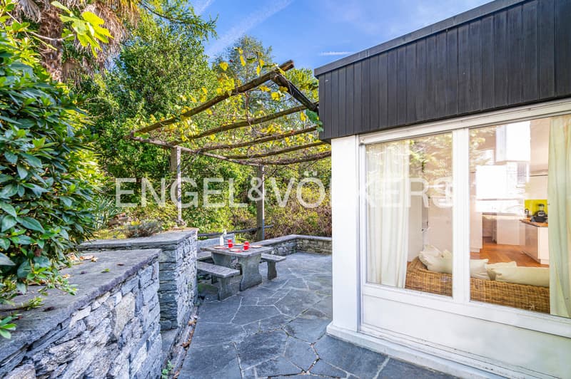 Attika mit Seesicht, Terrasse und Privatgarten (6) (2)