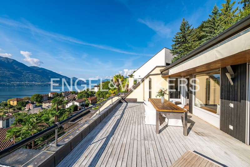 Attika mit Seesicht, Terrasse und Privatgarten (6) (1)