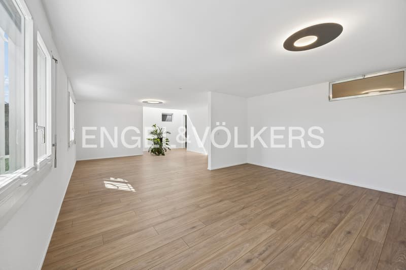 Alpine view included - spacious terrace house with versatile space (8)