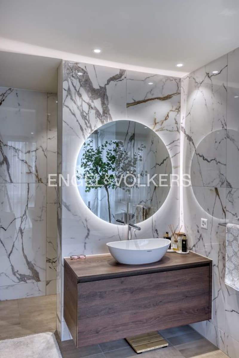 Family-friendly. Modern. Close to nature. (5)