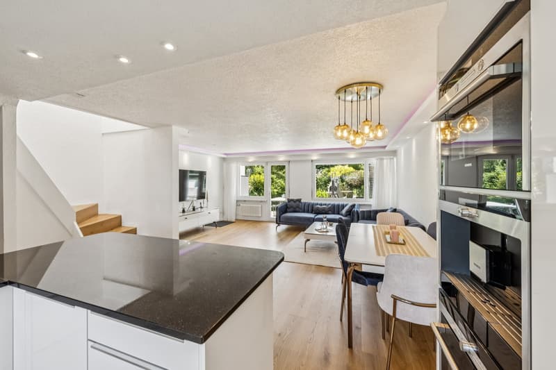 Family-friendly semi-detached house with garden (3)