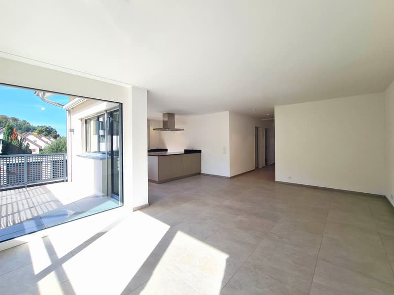Modern barrier-free living with a great view (2)