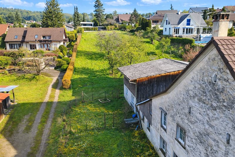 2'972 m² di grande terreno edificabile con casa colonica (4)
