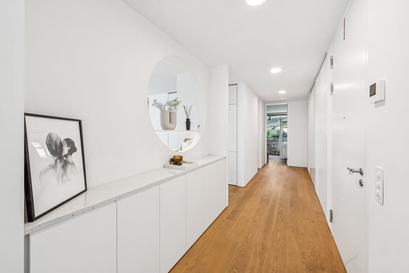 Moderner Wohnkomfort trifft zeitlose Architektur (8)