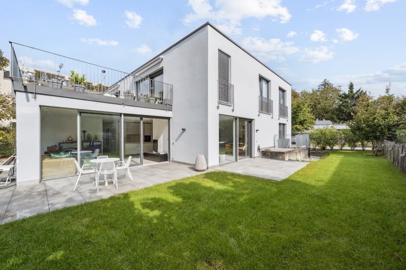 Stylish 4.5-room garden apartment in Riehen (8)