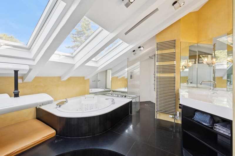 Appartamento penthouse esclusivo con studio e offerta di parcheggio rara (6)