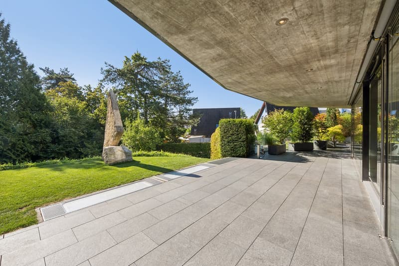 Exklusive Gartenwohnung - Ihr Rückzugsort in Bottmingen (3)