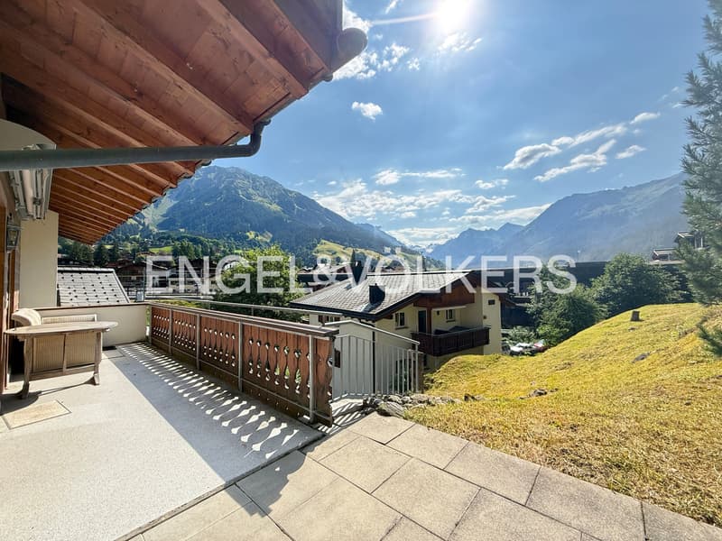 Exklusive Dach-Maisonette mit Chalet-Flair (4)