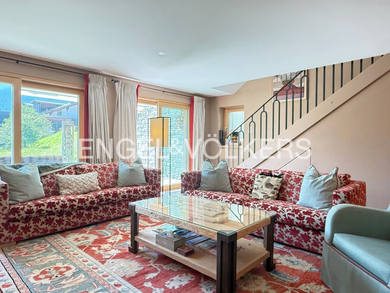 Exklusive Dach-Maisonette mit Chalet-Flair (2)