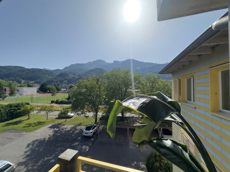 Appartement attrayant de 5,5 pièces dans un endroit calme et ensoleillé (5)
