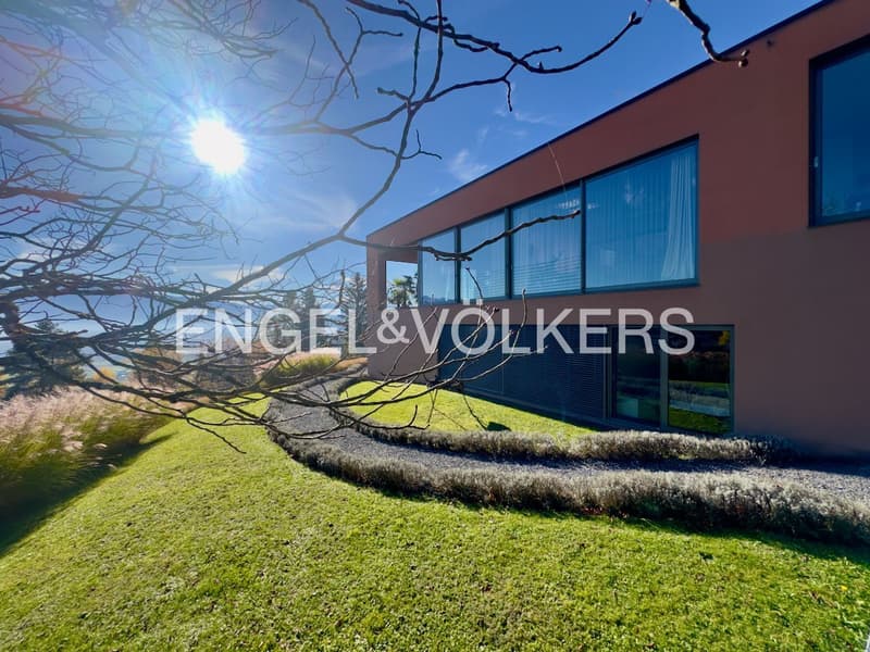 Villa de design élégante avec intimité et panorama à couper le souffle (12)
