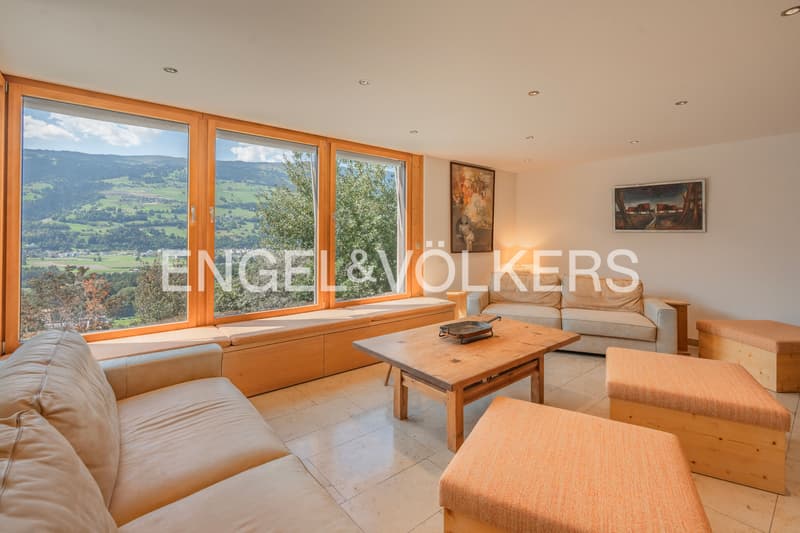 Elegant estate with panoramic view & privacy (5)