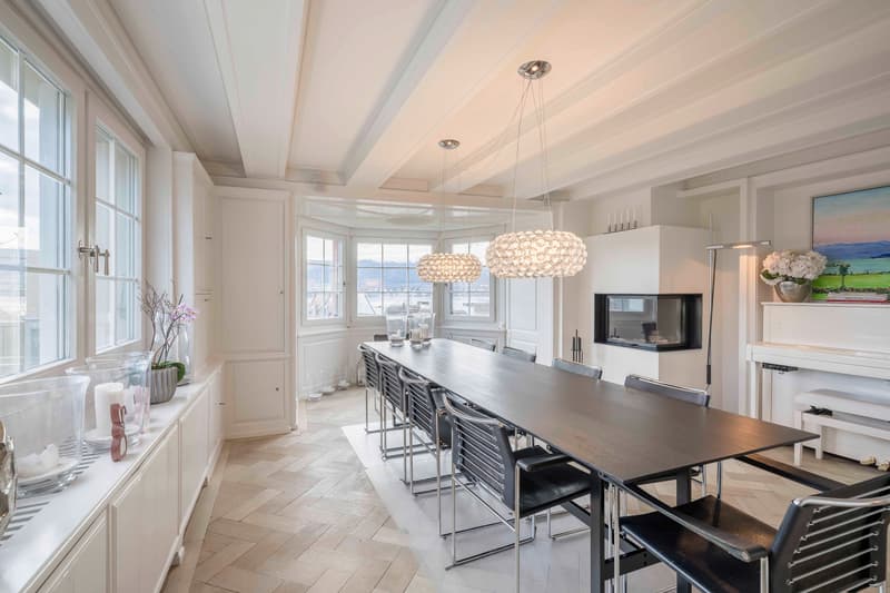 Exclusive dream home in top location (2)