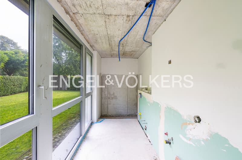 Prestigiosa residenza fronte lago | appartamento con giardino (6)