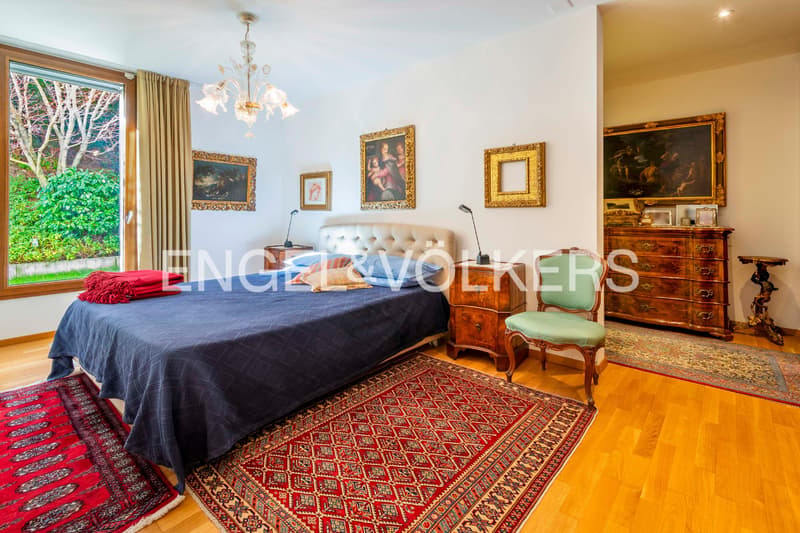 High-quality apartment with garden and lake view (7)