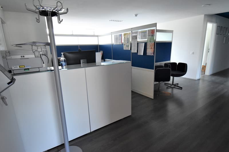 Bureau de 416 m2 au 5e étage avec ascenseur (2)