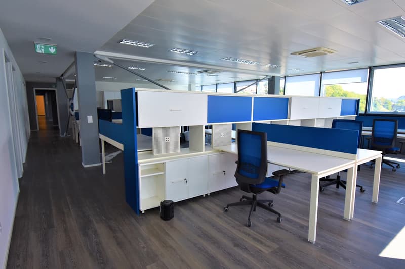 Bureau de 416 m2 au 5e étage avec ascenseur (5)